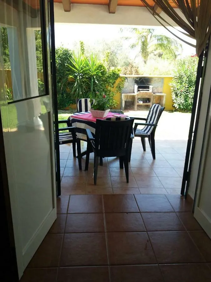 Chalet La Huerta 2 Amplios Jardines Barbacoa Y Wifi Conil De La Frontera Spain